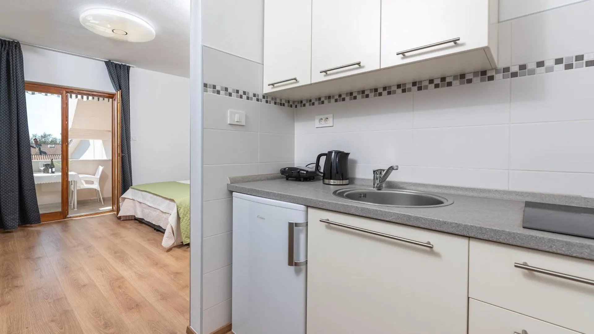 Apartments Viktor Porec