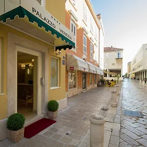 **** krevet i doručak Palazzo Venezia-adults Only Croatia